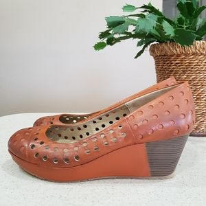 New Kenneth Cole Chunky Wedge Pumps Leather Heels Platform Brown 6 Boho Cutout